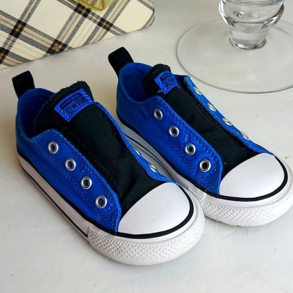 Converse Other - Converse Chuck Taylor All Star Simple Slip -On